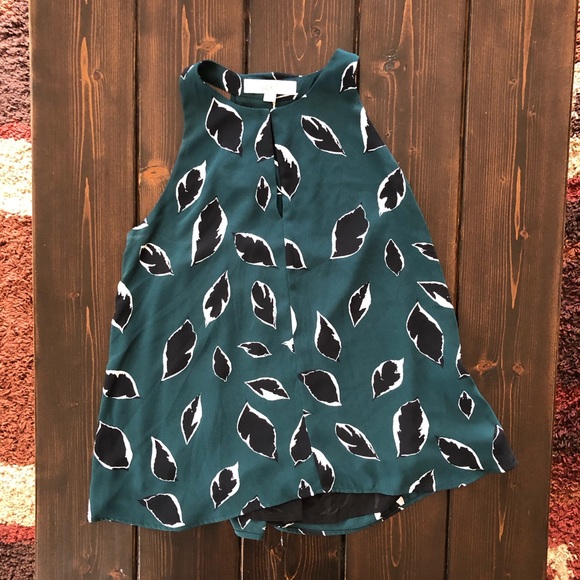 LOFT leaf print tank size XS - Picture 2 of 9